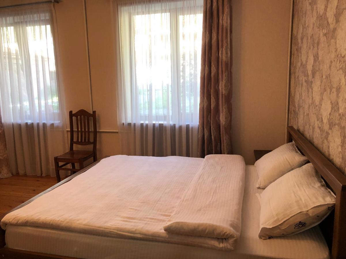 Dachi Inn Kazbegi Bagian luar foto