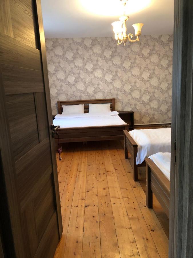 Dachi Inn Kazbegi Bagian luar foto