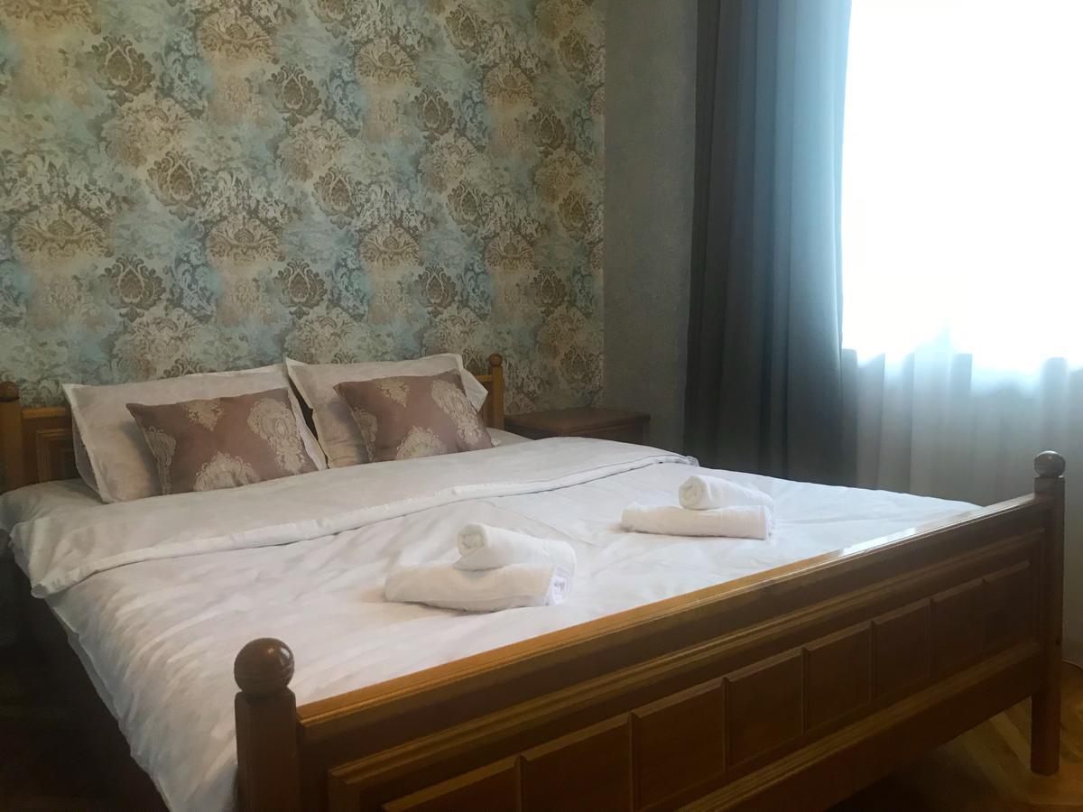Dachi Inn Kazbegi Bagian luar foto